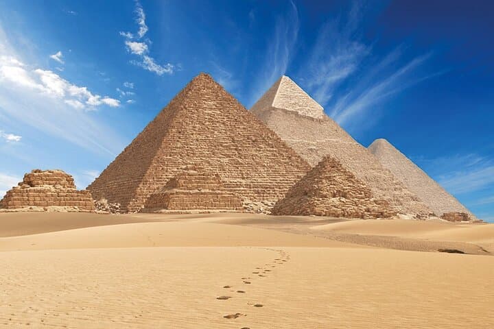Cairo Day Trip from Hurghada — Giza Pyramids, Sphinx & Grand Egyptian Museum photo 3