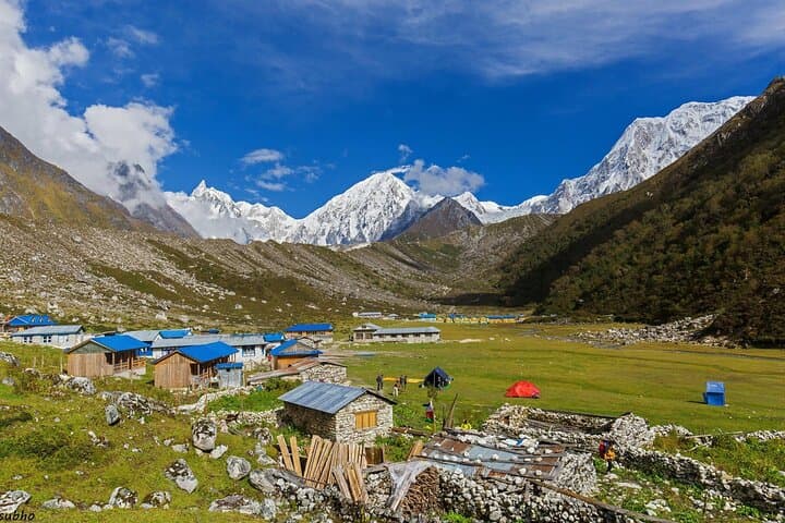 Manaslu Circuit: 12-Day Private Trek Over Larkya La Pass photo 2