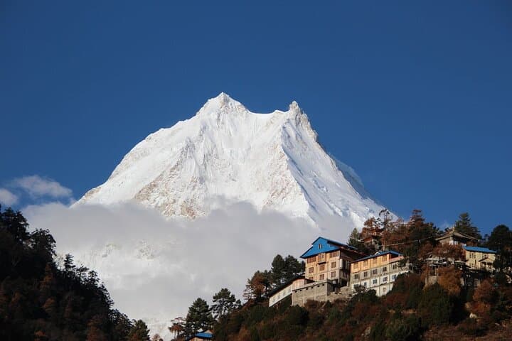 Manaslu Circuit: 12-Day Private Trek Over Larkya La Pass photo 3