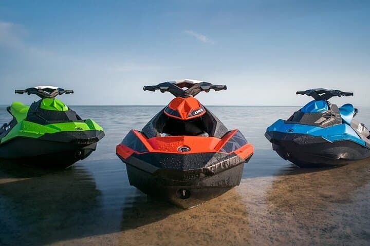 Guided Jet Ski Adventure in Lapland — Rovaniemi Lakes & Midnight Sun Tour photo 5
