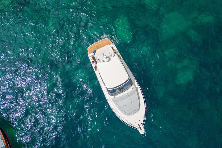 Private 4-Hour Boat Tour of Capri: Blue Grotto, Caves & Coastal Highlights photo 5