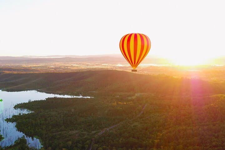 Gold Coast Hot Air Ballooning: Sunrise Bubbles & Express Flight over the Hinterland photo 3