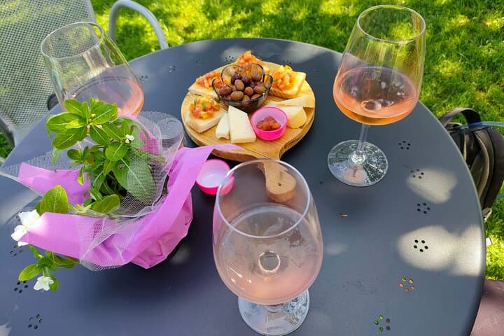 E‑Bike Tour and Wine Tasting in Lazise: Lake Garda Countryside Ride photo 4
