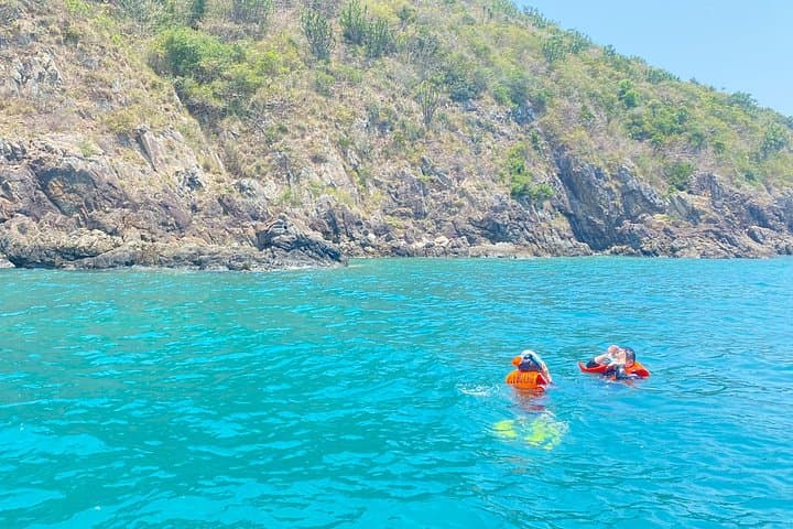 Private Snorkeling and BBQ Cruise in Nha Trang Bay photo 2