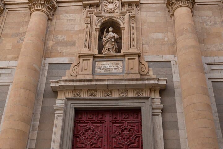 Explore Santiago's Old Town: Interactive City Quest Through History photo 3