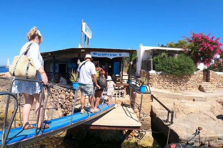 3-Hour Aquarium and Margaritas Islands Snorkel Excursion from San Antonio, Ibiza photo 2