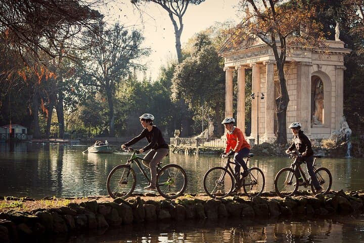 E-Bike Rome: Highlights & Hidden Gems Cannondale City Tour photo 3
