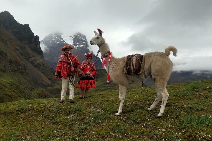 Lares Llama Trek: 4-Day Sacred Valley to Machu Picchu with Llamas photo 1