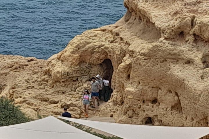 Private Coast Tour from Lagos: Ponta da Piedade, Praia da Marinha & Carvoeiro photo 4