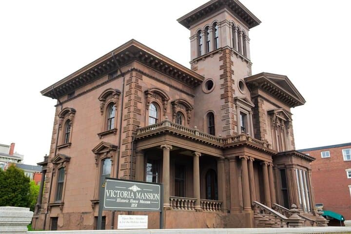 Portland, Maine Self-Guided Walking Audio Tour — Old Port & Waterfront Highlights photo 4