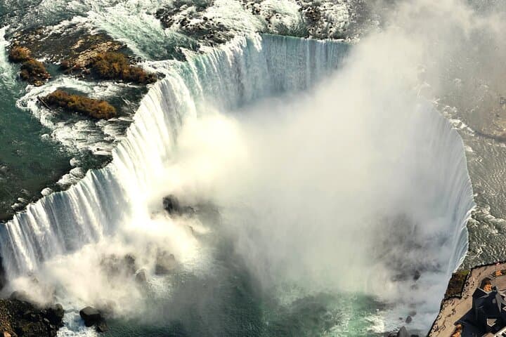 Rainbow Air Helicopter Tours Over Niagara Falls: 2025 Aerial Sightseeing photo 3