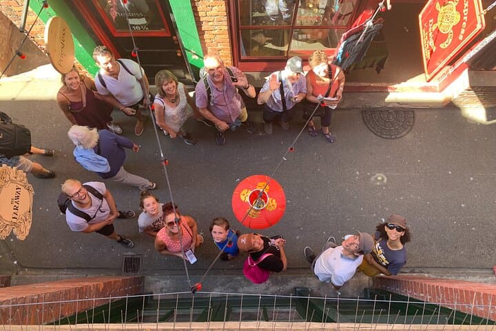 Private Victoria City Highlights Walking Tour — Inner Harbour, Empress & Chinatown