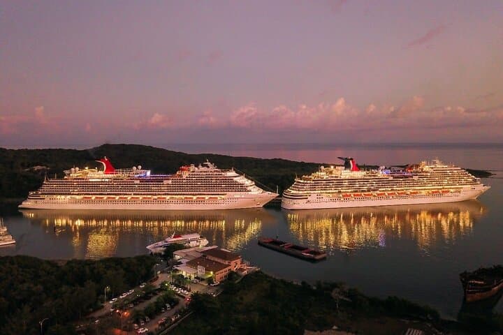 Private Transfer from Newark EWR to Manhattan Cruise Port — Fast Door-to-Door Service photo 3