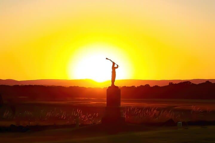 Gettysburg Sunset Double Decker Bus Tour — Guided Battlefield Evening Ride photo 5