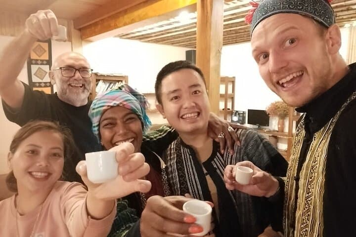 Sapa 2-Day Trek & Homestay: Ta Van, Lao Chai and Giang Ta Chai Experience photo 2