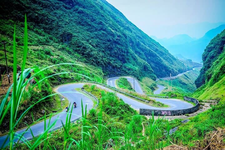 Ha Giang Loop Easy Rider: 3-Day Motorbike Tour Over Ma Pi Leng photo 4
