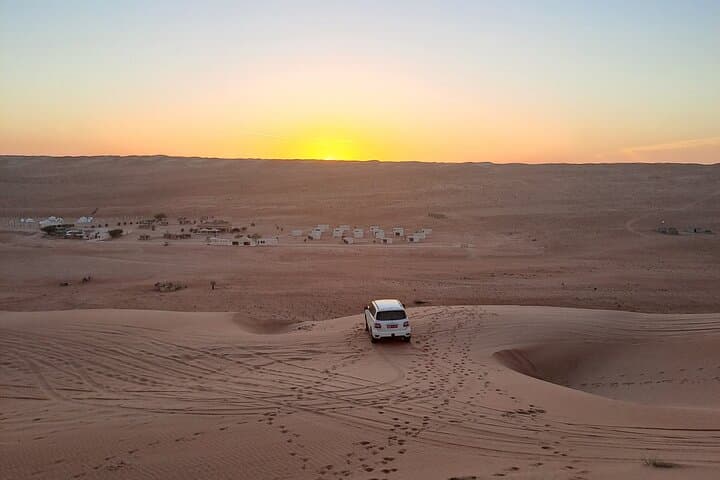 Oman Desert Overnight: Wahiba Sands, Wadi Bani Khalid, Wadi Shab and Sinkhole Camp Tour photo 3