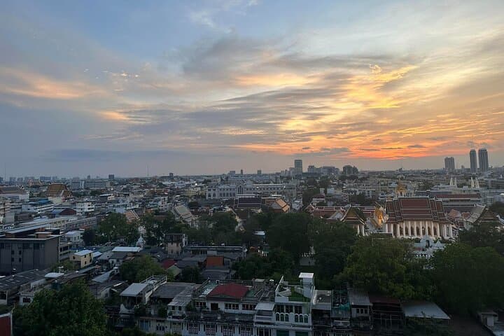 Bangkok Sunset Jogging Tour: 7km Cultural Run Through Old Town