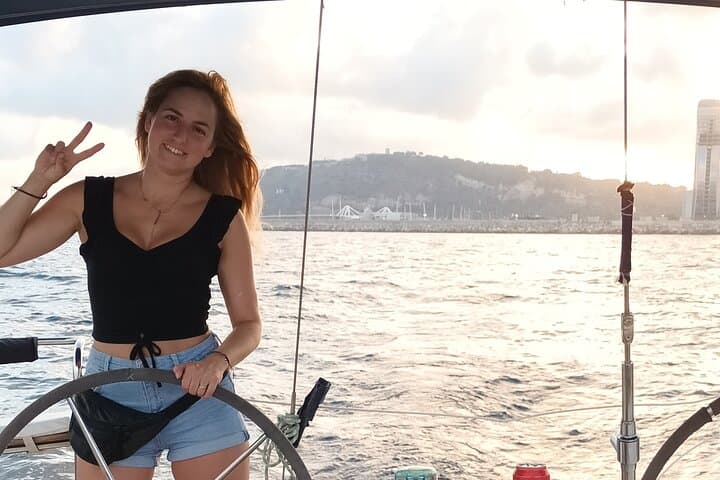 Sunset Sailing in Barcelona: Cava, Snacks & City Skyline Cruise photo 2