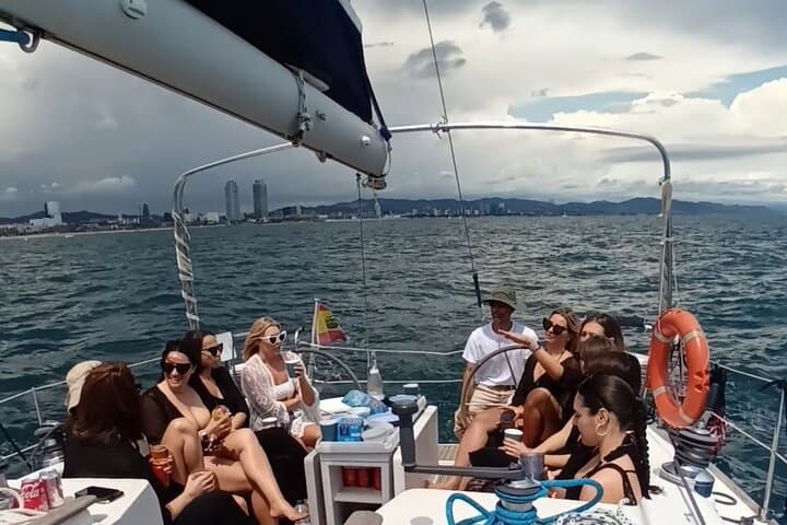 Sunset Sailing in Barcelona: Cava, Snacks & City Skyline Cruise photo 6