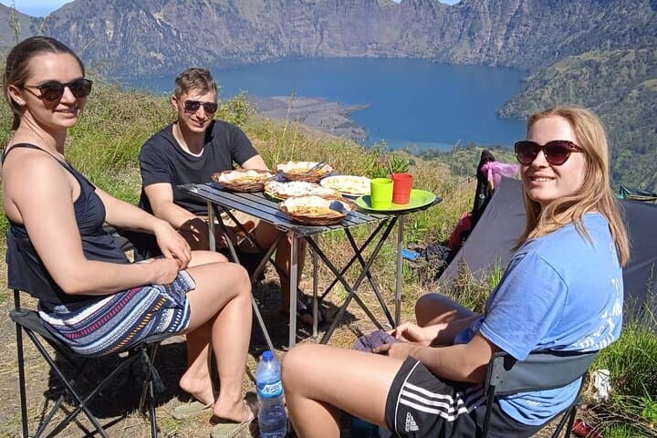 Mount Rinjani 3D/2N Summit Trek: Segara Anak Lake & Senaru Rim photo 4