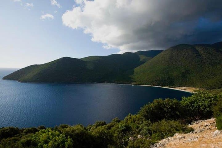 Highlights of Kefalonia: Melissani, Drogarati & Myrtos — Half-Day Private Tour photo 3