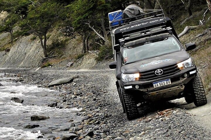 Full-Day All-Terrain 4x4 Adventure from Ushuaia to Fagnano Lake photo 3