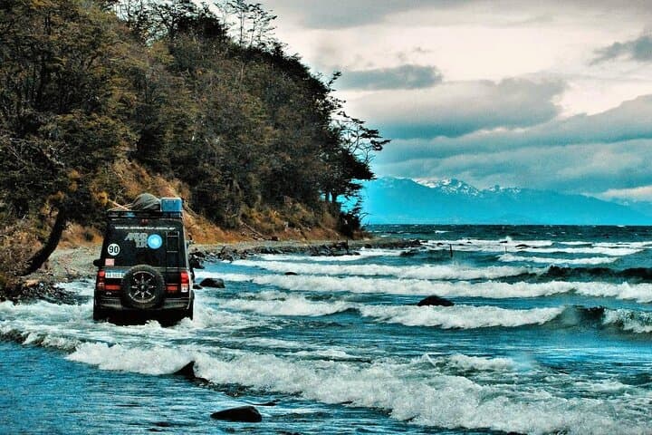 Full-Day All-Terrain 4x4 Adventure from Ushuaia to Fagnano Lake photo 2