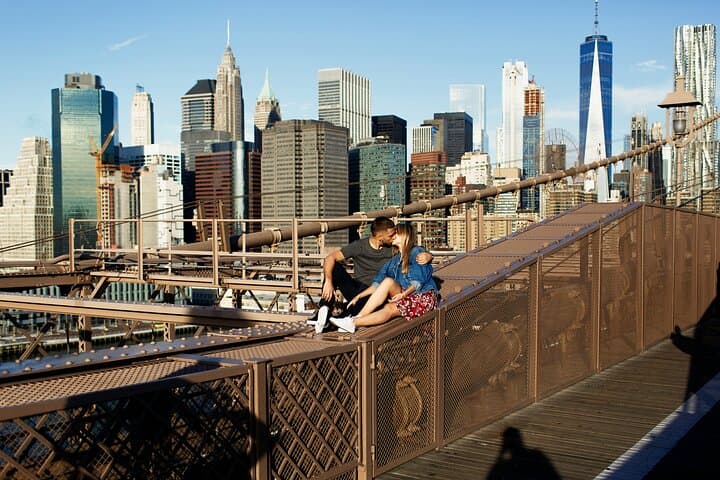 Brooklyn Bridge Professional Photoshoot: Iconic NYC Portrait Session photo 5