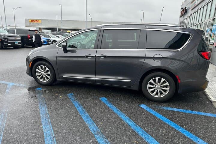 Snowmass and Aspen to Denver Centennial Airport: Reliable Private Departure Transfer photo 2