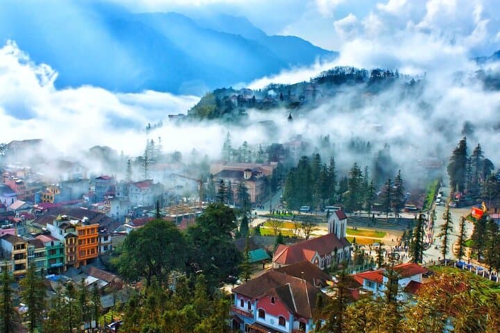 Sapa 2-Day Trek from Hanoi: Cat Cat, Muong Hoa & Ethnic Villages photo 2