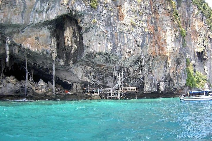 Koh Samui Half-Day Tour: Big Buddha, Hin Ta Hin Yai & Na Muang Waterfall photo 5