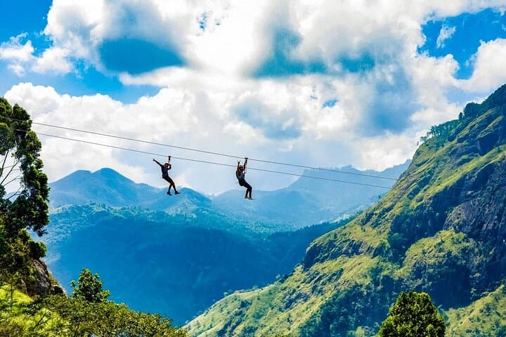 Zip Lining in Ella: Mini Adam's Peak High-Speed Zipline Over Tea Estates photo 4