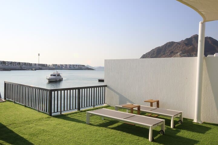 Fujairah PADI Deep Diver Specialty Course — Train to 40m on the Gulf of Oman photo 4
