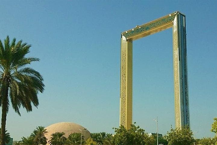 Dubai Frame Skywalk Tour: 150m Views of Old and New Dubai photo 6