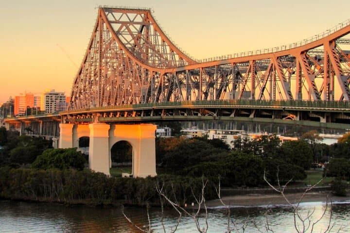 Brisbane City Highlights: River, Cliffs & Mt Coot-tha Minibus Tour photo 3