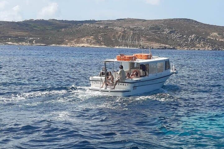 Private Boat to Comino & Gozo — Blue Lagoon Swim and Cave Tour on Julie Pearl photo 3