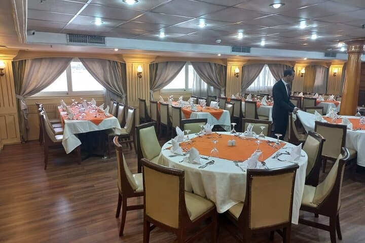 Nile Cruise Luxor to Aswan: 5-Day Cruise with Abu Simbel & Hot Air Balloon photo 1