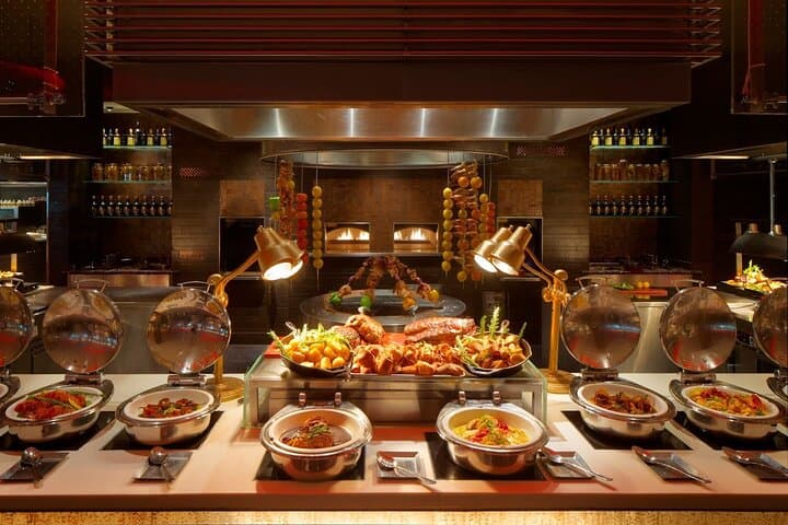 Atlantis The Palm Buffet Guide: Kaleidoscope & Saffron Dining Experience Dubai photo 3