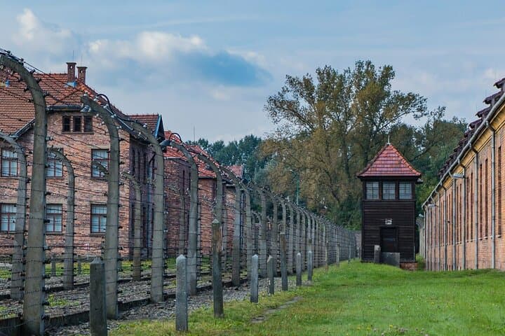 Private Day Tour to Auschwitz-Birkenau from Prague: Guided Memorial Visit photo 3