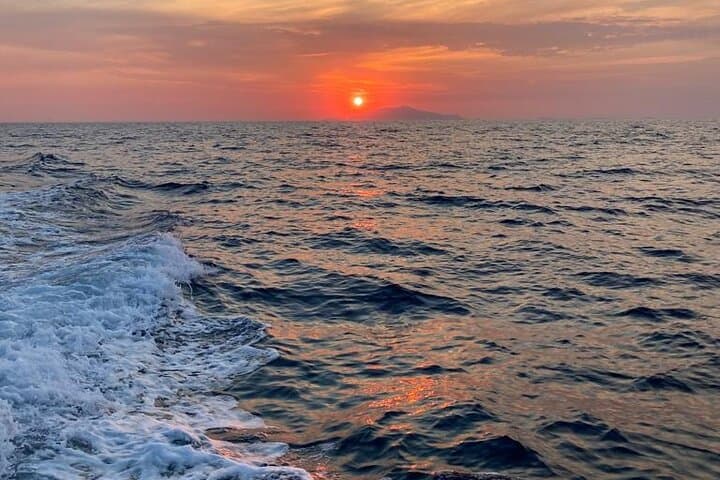 Sorrento Sunset Cruise: Prosecco, Swim Stops & Coastal Views photo 2