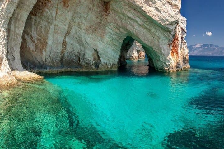 Zakynthos Blue Caves & Navagio Shipwreck: Small‑Boat Coastal Cruise photo 6