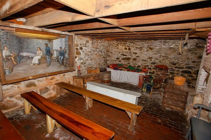 Spirits of Jennie Wade Ghost Night Tour Gettysburg: Haunted House Walk & Civil War Stories photo 6