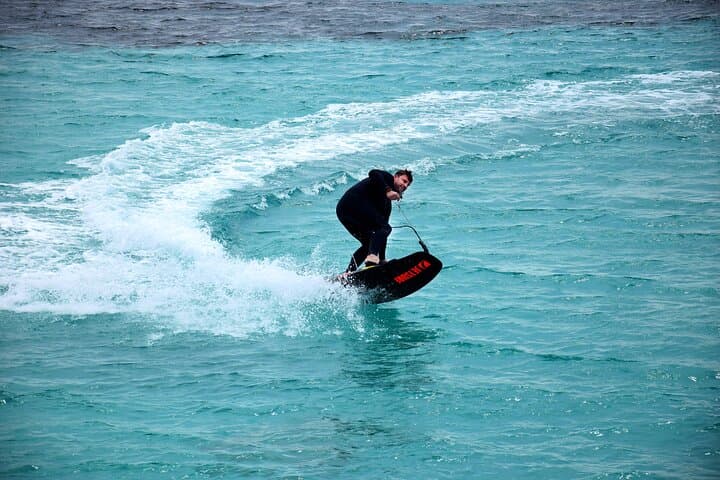 Jetsurf Mallorca: 20-Minute Motorized Surfboard Adventure Near Palma photo 5