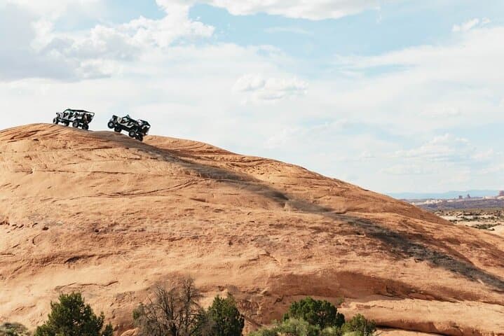 Conquer Moab’s Hells Revenge: A 2-Hour 4x4 Adventure Over Red Rocks photo 4
