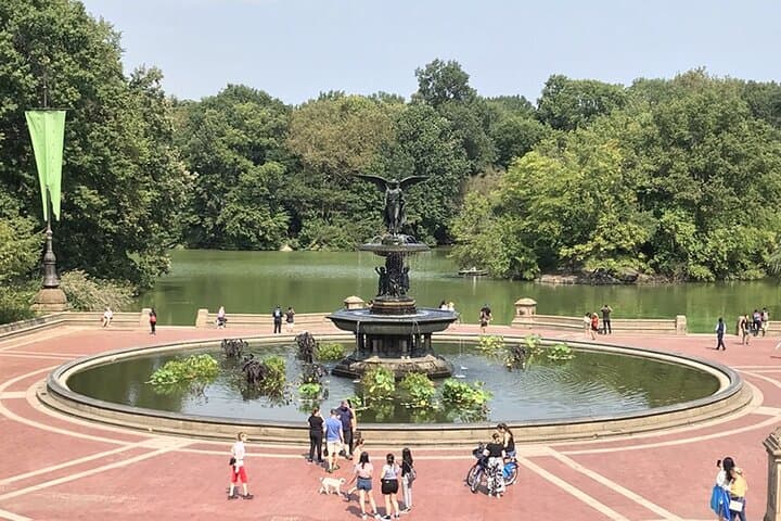 central-park-experience-scenic-historical-walking-tour-from-59-to-81-streets photo 3