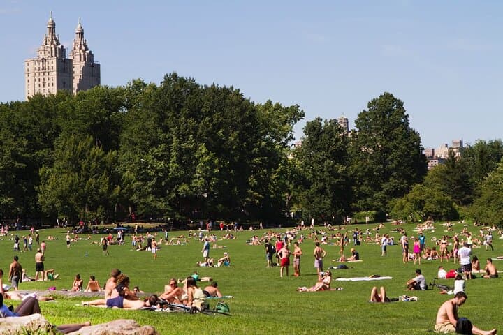 central-park-experience-scenic-historical-walking-tour-from-59-to-81-streets photo 4