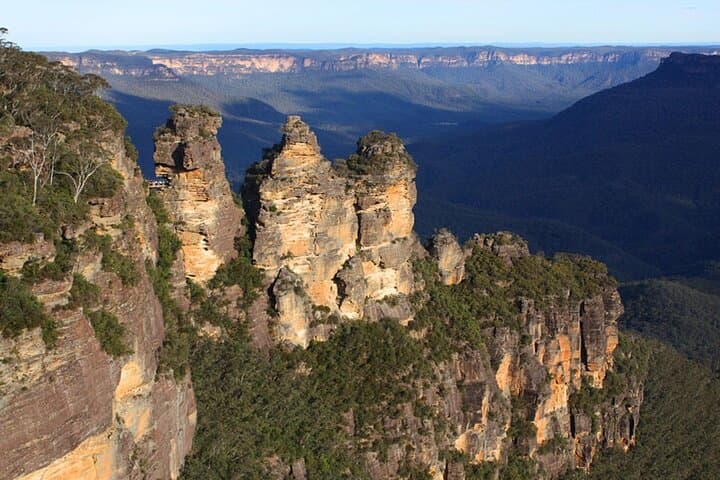 Blue Mountains Luxury Private Tour: Three Sisters, Scenic World & Featherdale Wildlife photo 4