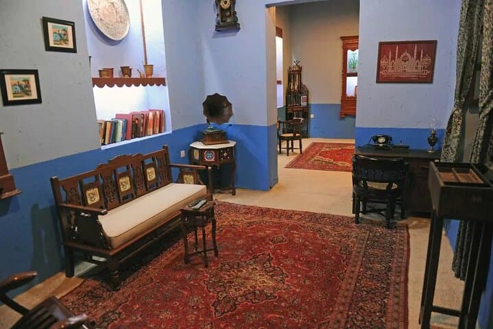 Kuwait City Museums: Tareq Rajab & Bait Al-Othman Guided Tour photo 6