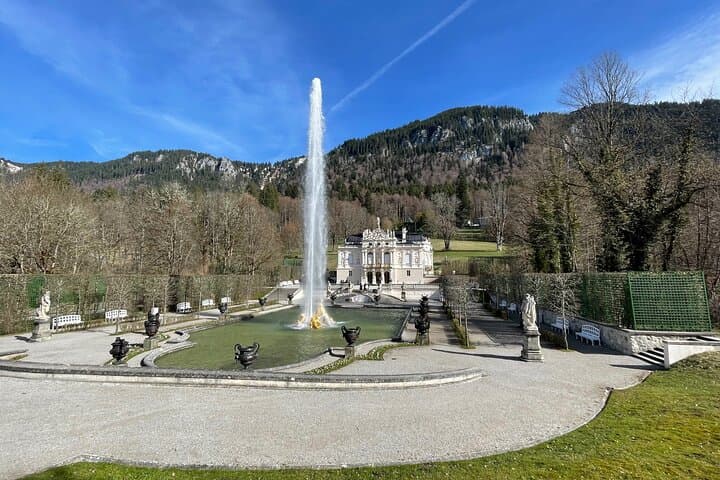 Skip-the-Line Private Tour to Linderhof Palace, Oberammergau & Ettal Monastery photo 2